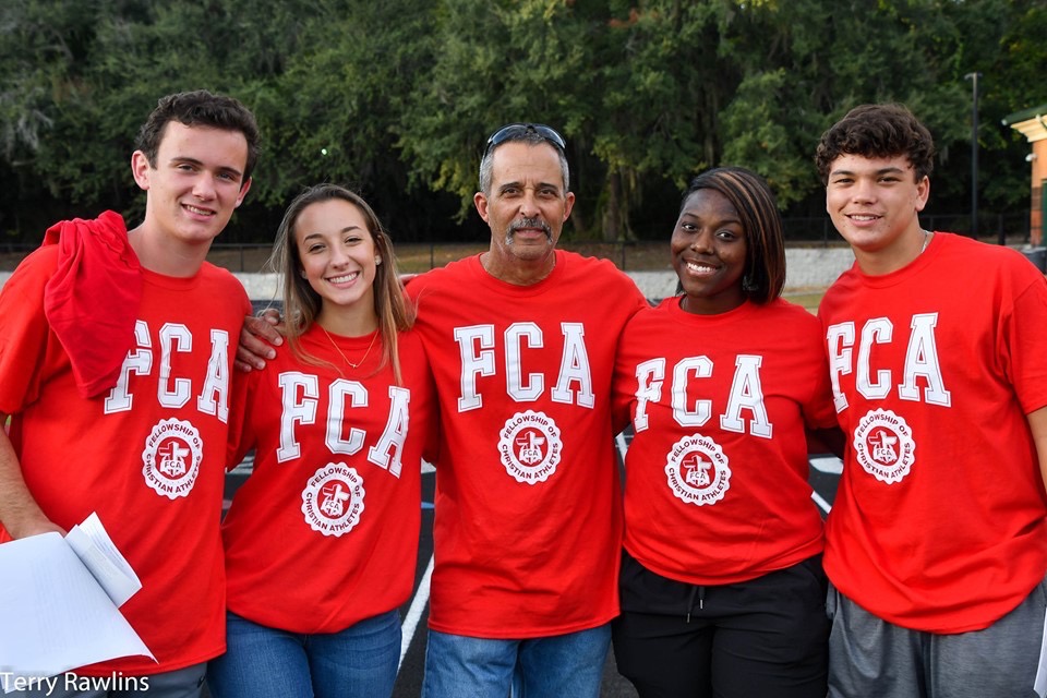 Learning sports while glorifying Christ: FCA camp this week in